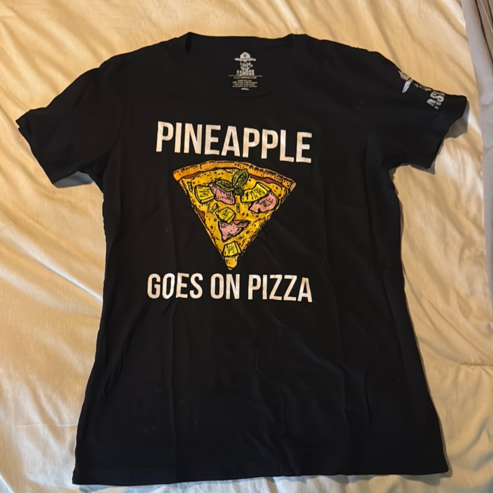 Pineapple Pizza Graphic Tee - Black